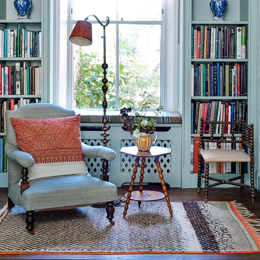 طاولات نحاسية وزخرفية من شركة لمسة ديكور